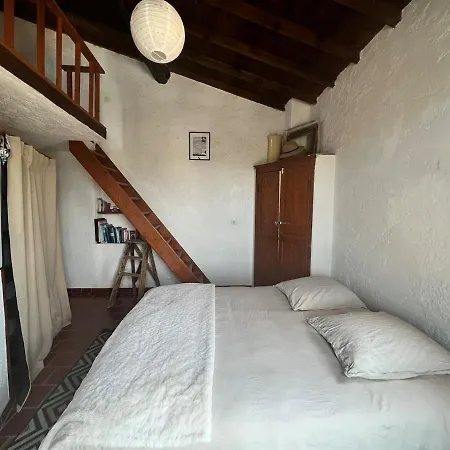 Tana Torricella * Bonifacio (Corsica)